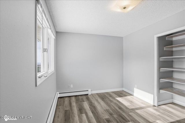 4436 E 6th Avenue, Anchorage, AK 99508