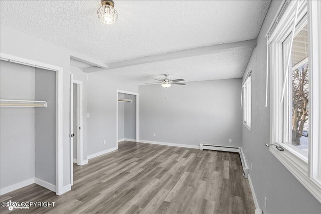 4436 E 6th Avenue, Anchorage, AK 99508