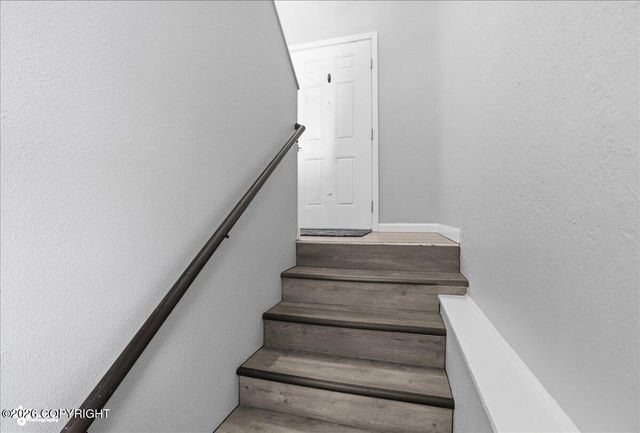 4436 E 6th Avenue, Anchorage, AK 99508