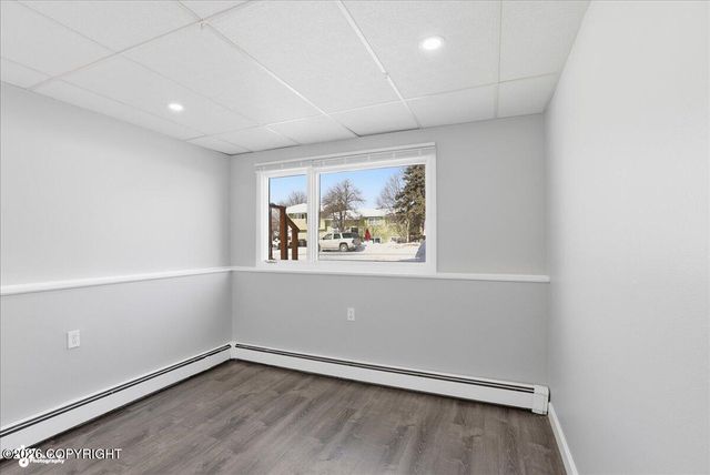 4436 E 6th Avenue, Anchorage, AK 99508