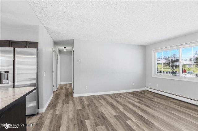 4436 E 6th Avenue, Anchorage, AK 99508