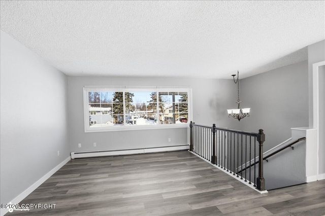 4436 E 6th Avenue, Anchorage, AK 99508