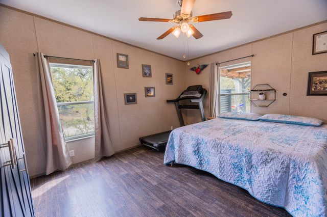 1925 Cripple Creek Stage RD, Dripping Springs, TX 78620