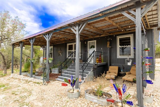 1925 Cripple Creek Stage RD, Dripping Springs, TX 78620