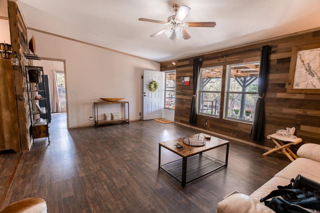 1925 Cripple Creek Stage RD, Dripping Springs, TX 78620