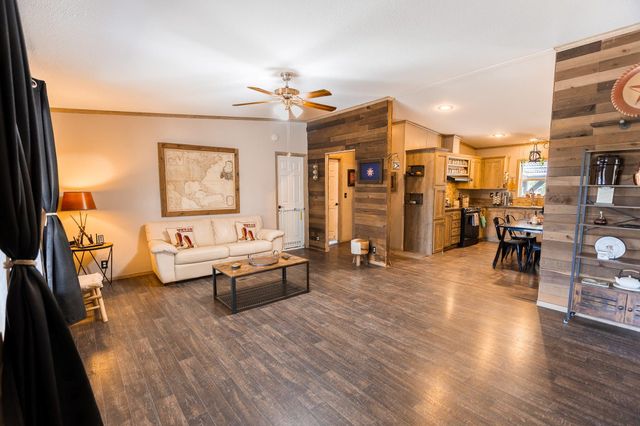 1925 Cripple Creek Stage RD, Dripping Springs, TX 78620