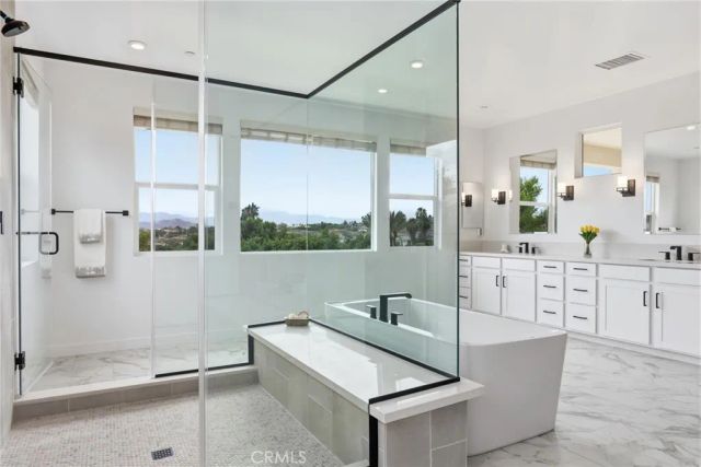 16519 Ginger Creek Drive, Riverside, CA 92504