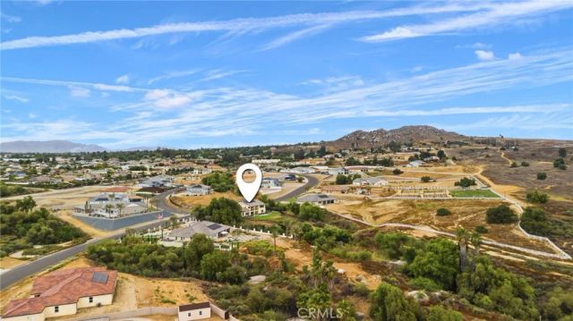 16519 Ginger Creek Drive, Riverside, CA 92504