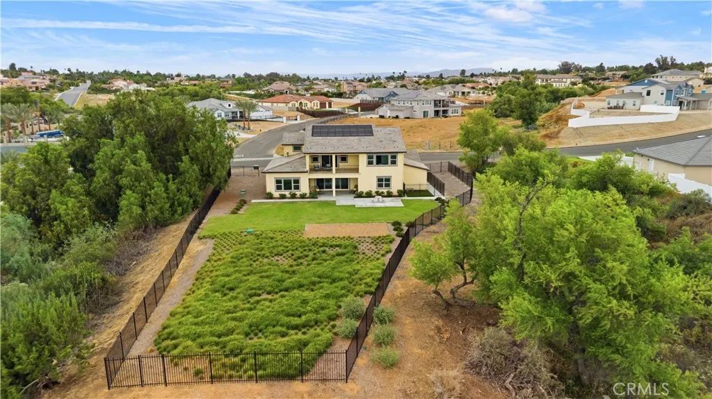 16519 Ginger Creek Drive, Riverside, CA 92504