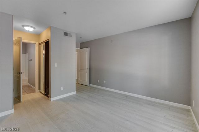 2110 Sealion Drive 104, Las Vegas, NV 89128