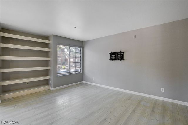 2110 Sealion Drive 104, Las Vegas, NV 89128
