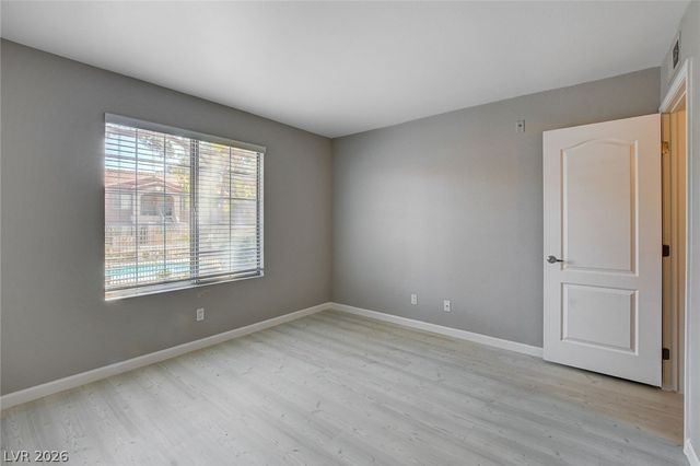 2110 Sealion Drive 104, Las Vegas, NV 89128