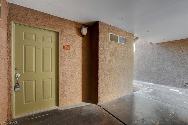 2110 Sealion Drive 104, Las Vegas, NV 89128