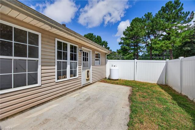 301 Chesapeake Lane, Archdale, NC 27263
