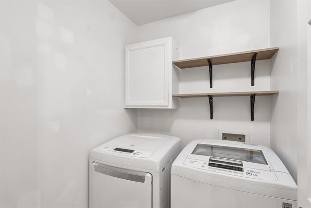 206 NW Ridgeline Drive, Ankeny, IA 50023