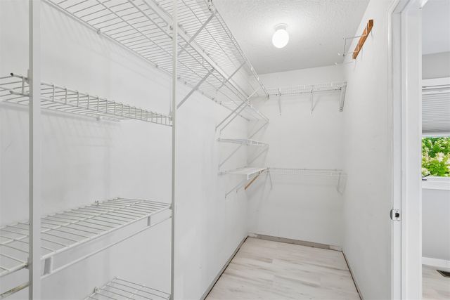 206 NW Ridgeline Drive, Ankeny, IA 50023