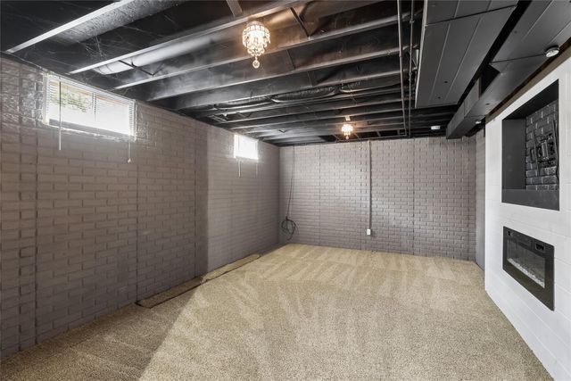 206 NW Ridgeline Drive, Ankeny, IA 50023