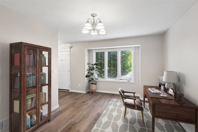 206 NW Ridgeline Drive, Ankeny, IA 50023