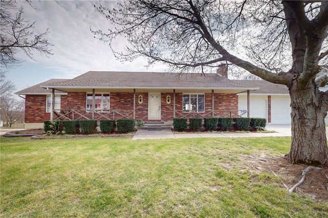 105 Toucan Street, Raymore, MO 64083