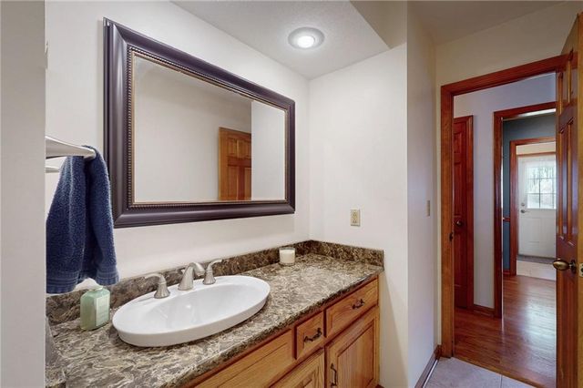 105 Toucan Street, Raymore, MO 64083