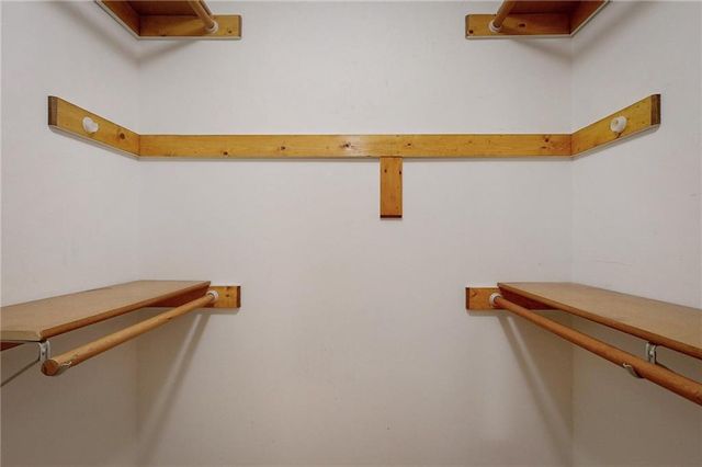 105 Toucan Street, Raymore, MO 64083