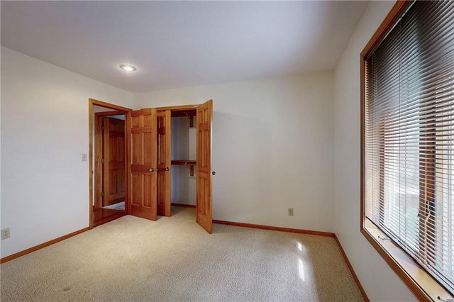 105 Toucan Street, Raymore, MO 64083