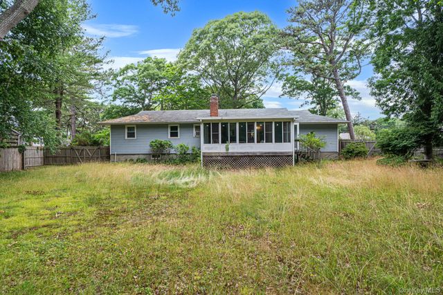 287 Munsell Road, Patchogue, NY 11772