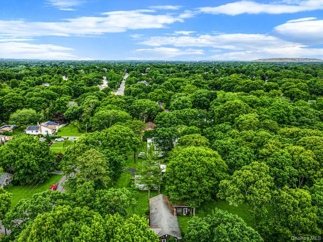 287 Munsell Road, Patchogue, NY 11772