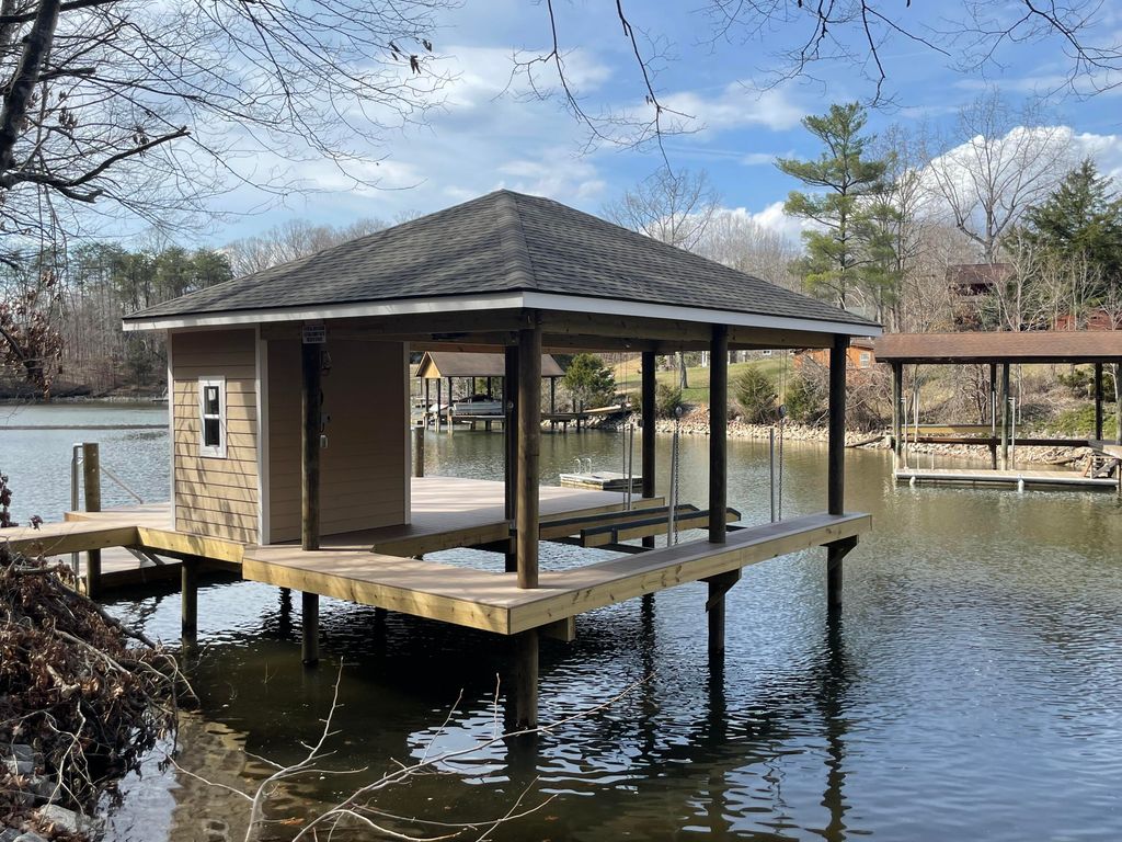 LT 4 Lester LN, Goodview, VA 24095