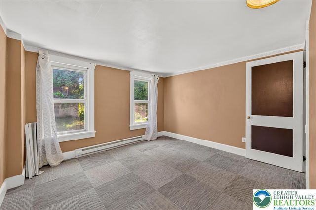 325 East Fell Street, Summit Hill Boro, PA 18250