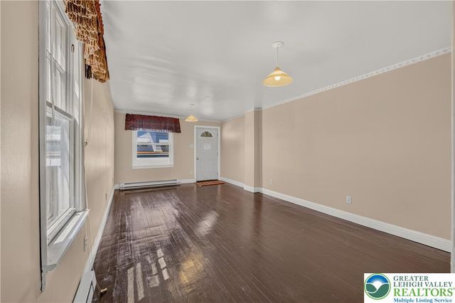 325 East Fell Street, Summit Hill Boro, PA 18250