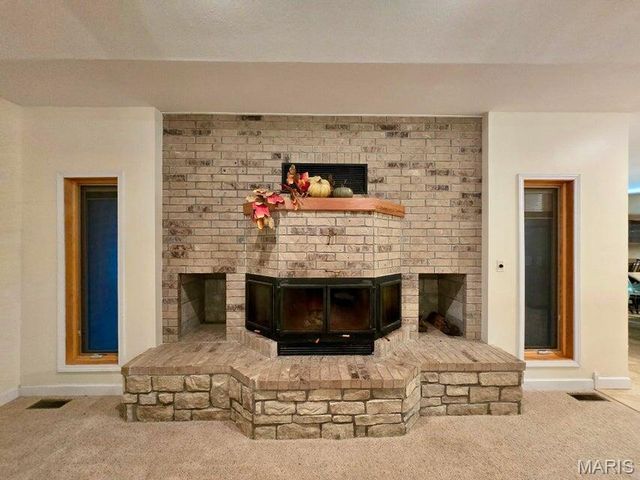 20404 Alpine Trail, Raymondville, MO 65555