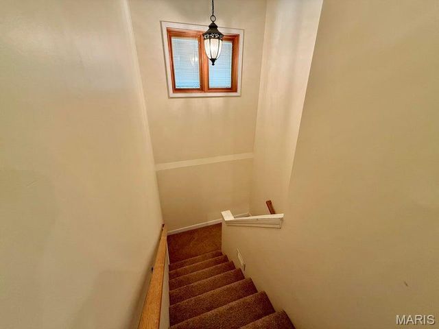 20404 Alpine Trail, Raymondville, MO 65555