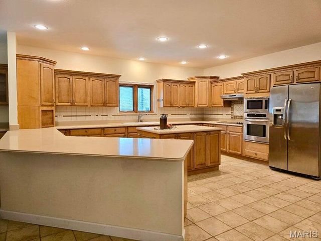 20404 Alpine Trail, Raymondville, MO 65555