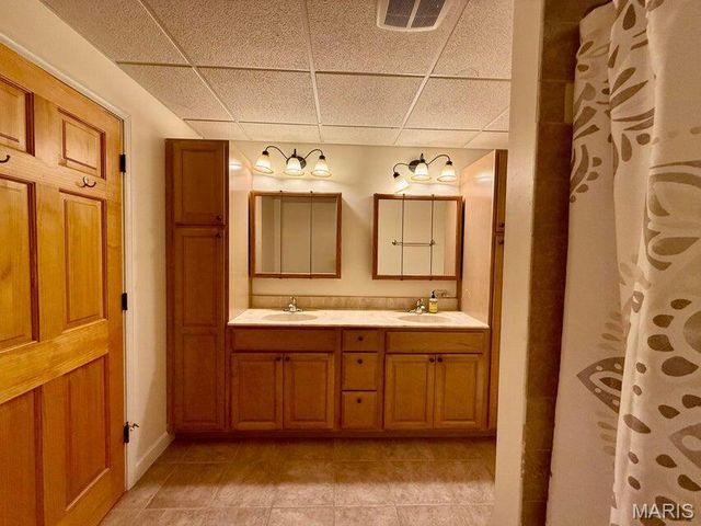 20404 Alpine Trail, Raymondville, MO 65555