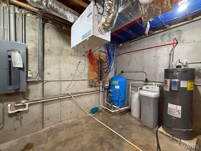 20404 Alpine Trail, Raymondville, MO 65555