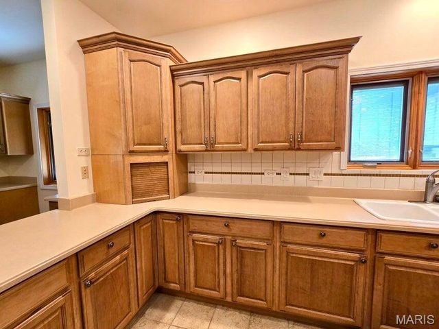 20404 Alpine Trail, Raymondville, MO 65555