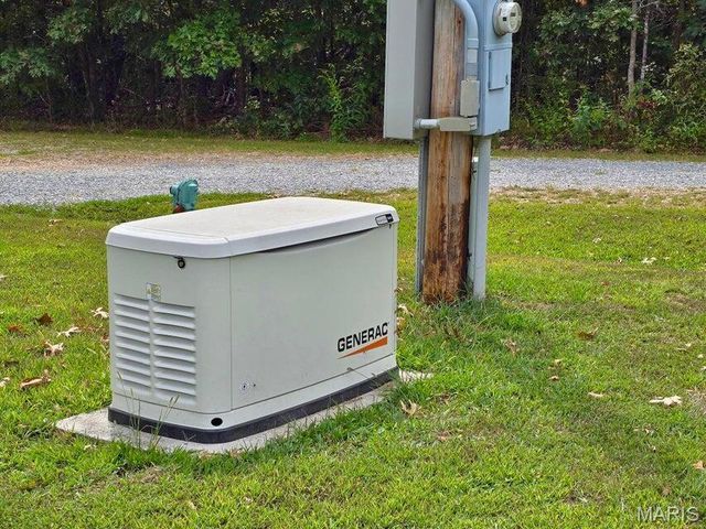 20404 Alpine Trail, Raymondville, MO 65555