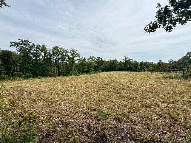 20404 Alpine Trail, Raymondville, MO 65555