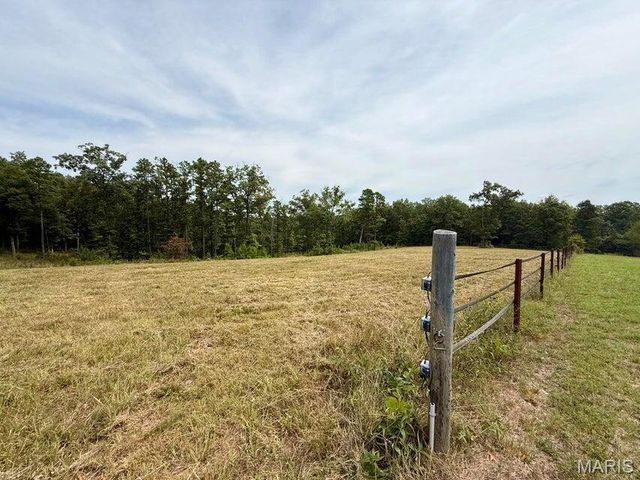 20404 Alpine Trail, Raymondville, MO 65555