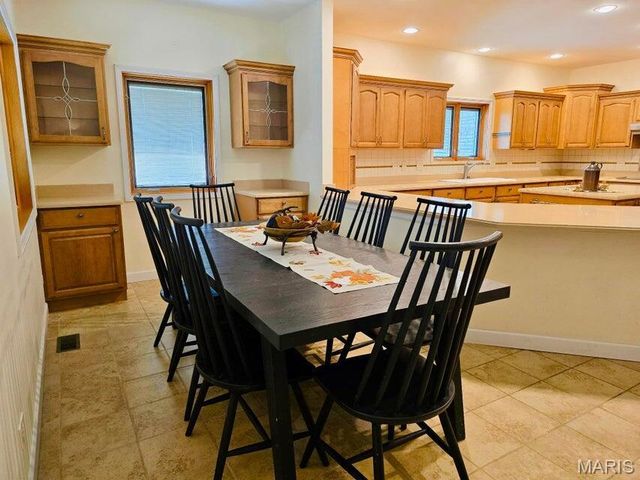 20404 Alpine Trail, Raymondville, MO 65555