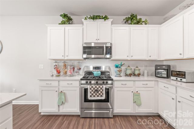 15308 Lake Ridge Road, Charlotte, NC 28278