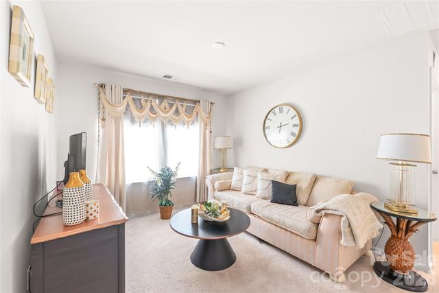 15308 Lake Ridge Road, Charlotte, NC 28278