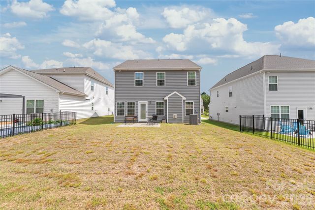 15308 Lake Ridge Road, Charlotte, NC 28278