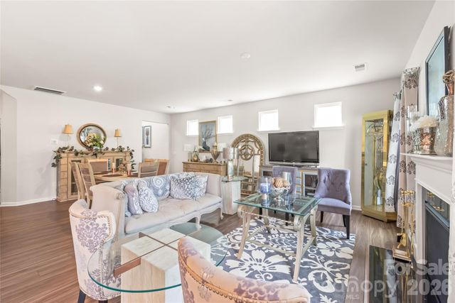 15308 Lake Ridge Road, Charlotte, NC 28278