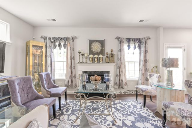 15308 Lake Ridge Road, Charlotte, NC 28278