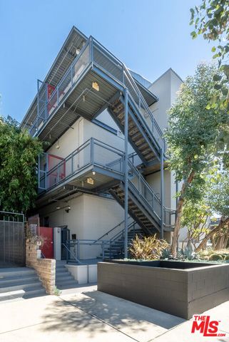 710 N Orlando Avenue 201, West Hollywood, CA 90069