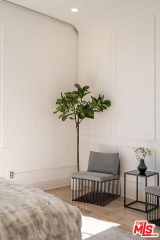 710 N Orlando Avenue 201, West Hollywood, CA 90069