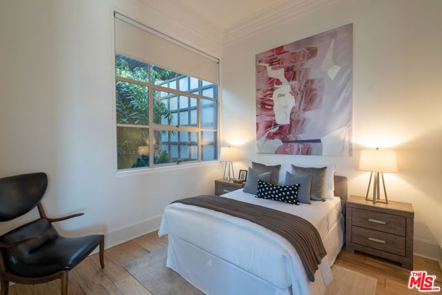 710 N Orlando Avenue 201, West Hollywood, CA 90069