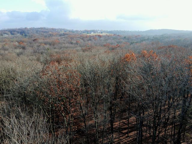 Country Club Rd and Massa Tom Rd Road East, Middletown, CT 06457